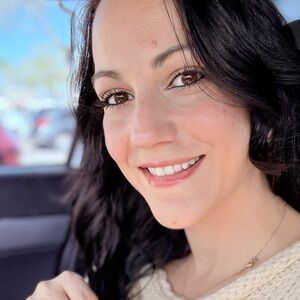 Meet your Posher, Victoria